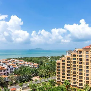 Gold Boutique Holiday Sanyabay（free Cooking &airport Transfer，100 Meters Away From The Beach） Sanya